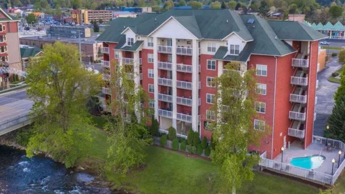 How to Plan an Unforgettable Stay in a Secluded Luxury Cabin in Pigeon Forge, TN